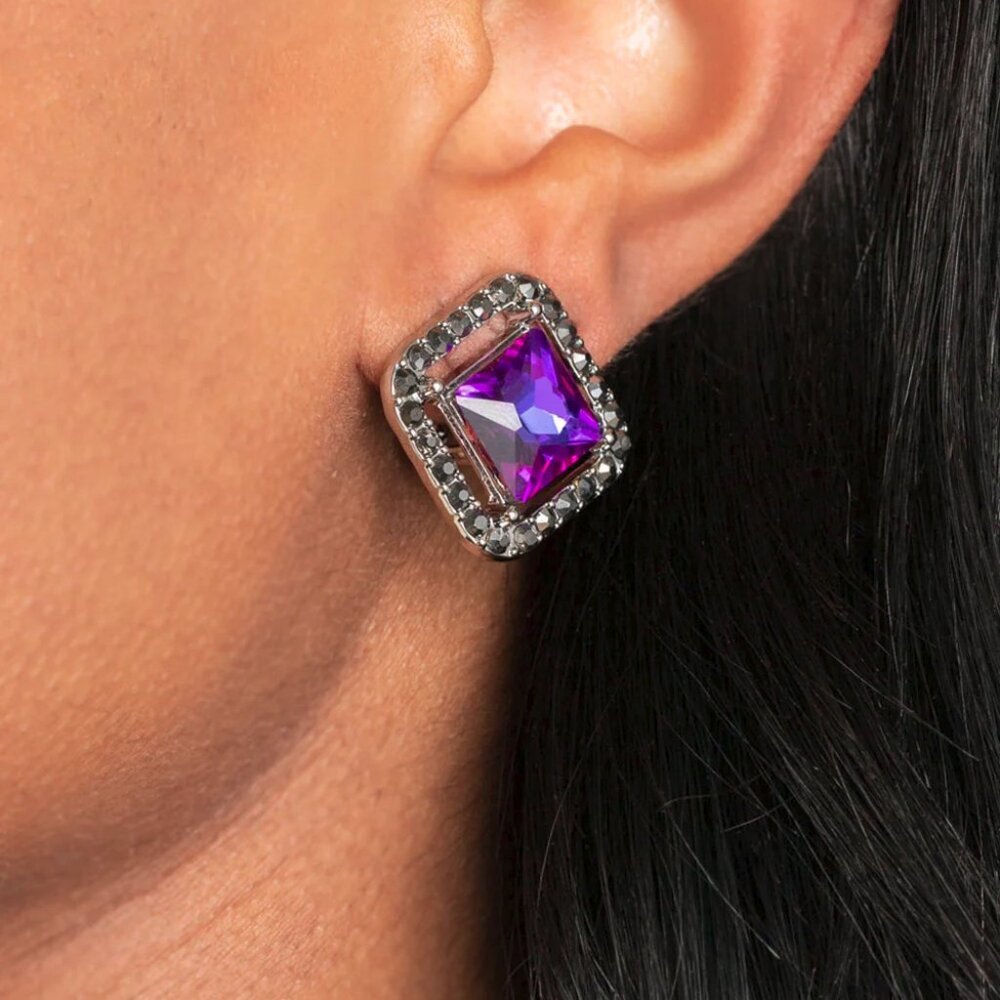 Paparazzi Jewelry Accessories - Cosmic Catwalk - Purple Earrings - Vintage